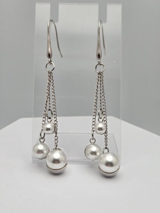 Pearl Jewelry - Triple Chain Faux Pearl Dangle Earrings Waterfall Drop French Hooks 3" Vintage
